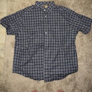 Men’s short sleeve button up